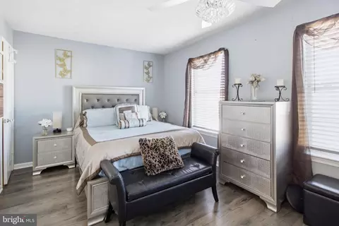 Bedroom - 3914 Hunt Harbor Rd, Middle River, MD 21220 photo 1 of 4