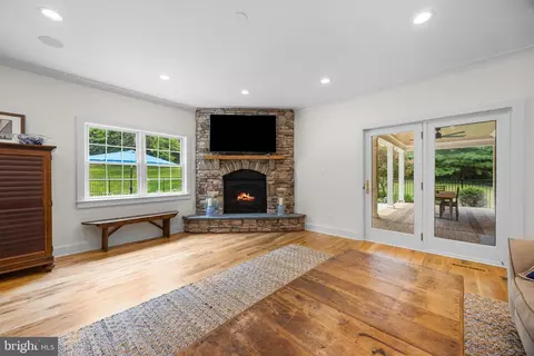Living - Undisclosed, Monkton, MD 21111 photo 1 of 1