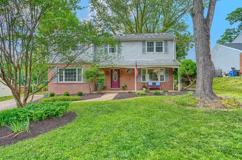 6 Fireoak Ct, Cockeysville, MD 21030