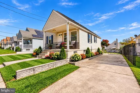 7827 Wendover Ave, Parkville, MD 21234