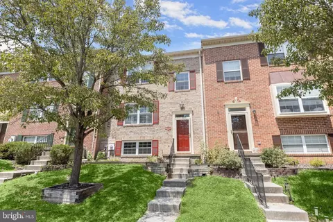 16 Beaver Pond Cir, Parkville, MD 21234