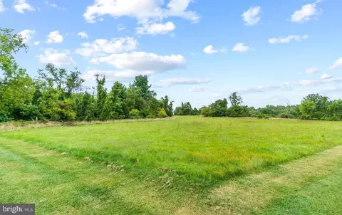 Rices Lane, Windsor Mill, MD 21244