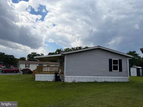 2 Tamarac Trl, Middle River, MD 21220 photo 4