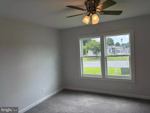2 Tamarac Trl, Middle River, MD 21220 photo 13