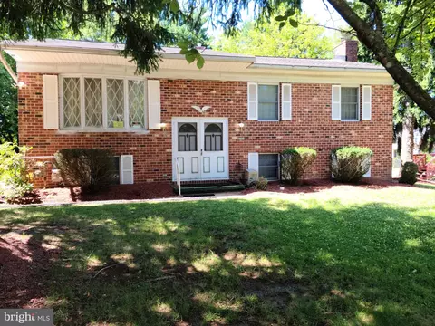 2101 Chantilla Rd, Catonsville, MD 21228