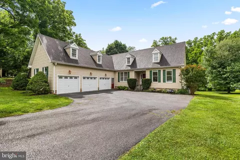 543 Allegheny Ave, Towson, MD 21204