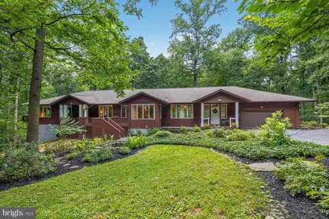 14 Timber Way Ct, Reisterstown, MD 21136