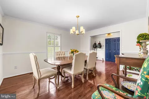 Dining - 13 Barrow Ct, Towson, MD 21204 photo 3 of 6