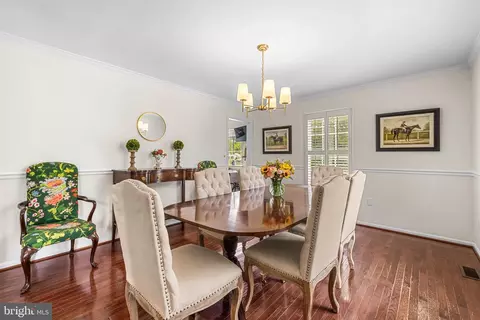 Dining - 13 Barrow Ct, Towson, MD 21204 photo 1 of 6