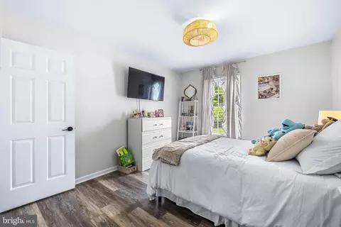 Bedroom - 13 Barrow Ct, Towson, MD 21204 photo 11 of 12