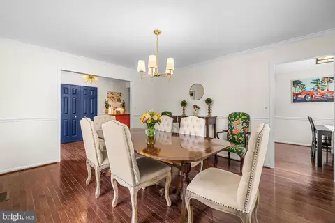 Dining - 13 Barrow Ct, Towson, MD 21204 photo 4 of 6
