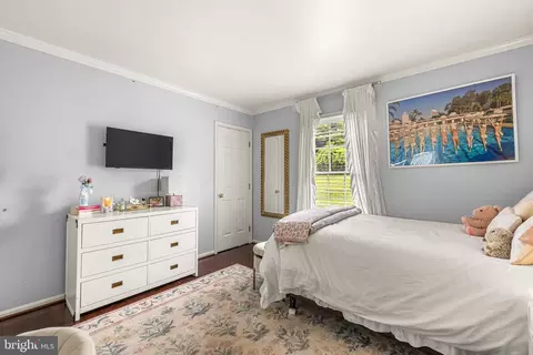 Bedroom - 13 Barrow Ct, Towson, MD 21204 photo 1 of 12