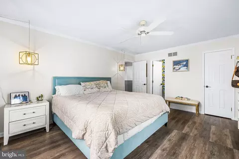 Bedroom - 13 Barrow Ct, Towson, MD 21204 photo 6 of 12