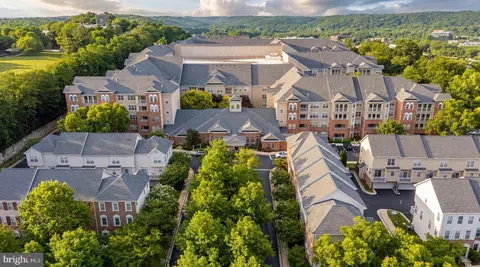 400 Symphony Cir #136E, Hunt Valley, MD 21030