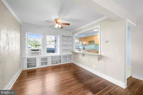 Living - 46 Shipway, Dundalk, MD 21222 photo 5 of 7