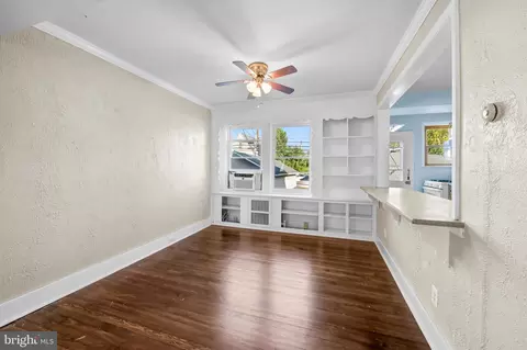 Living - 46 Shipway, Dundalk, MD 21222 photo 6 of 7