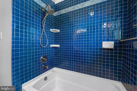 Bath - 46 Shipway, Dundalk, MD 21222 photo 2 of 3