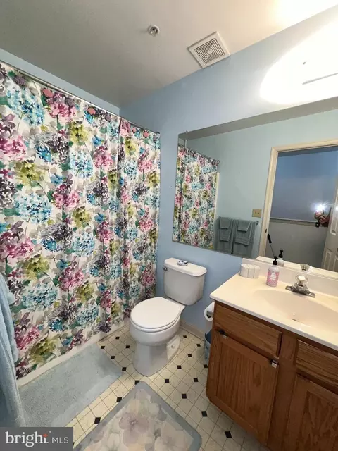 Bath - 3936 Tidewood Rd, Middle River, MD 21220 photo 2 of 2