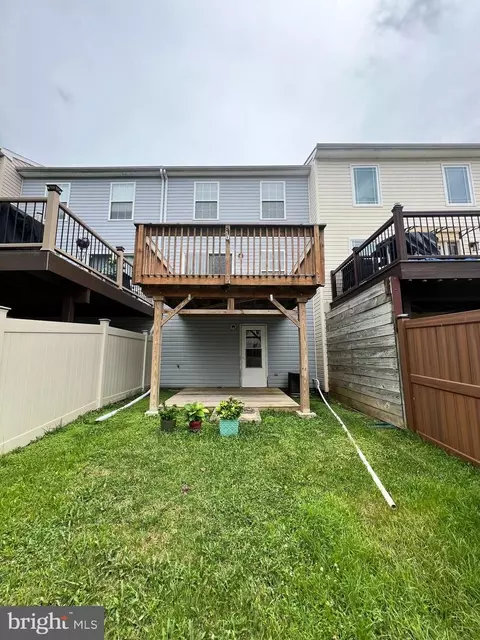 Exterior - 3936 Tidewood Rd, Middle River, MD 21220 photo 3 of 4