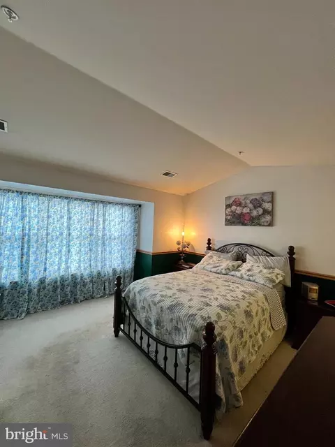Bedroom - 3936 Tidewood Rd, Middle River, MD 21220 photo 2 of 3