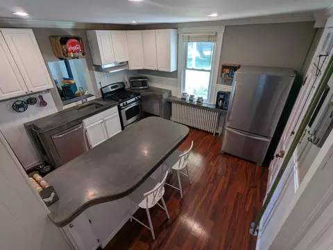 38 Melrose Ave, Catonsville, MD 21228