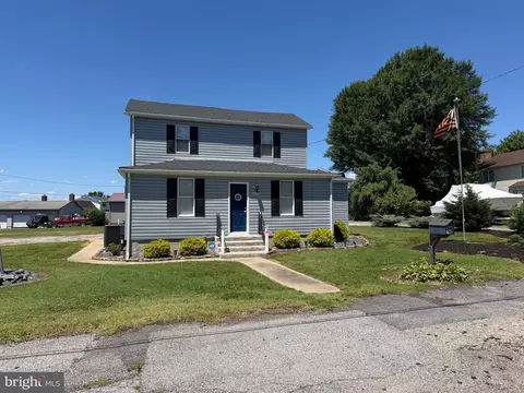 2620 Brannan Ave, Sparrows Point, MD 21219