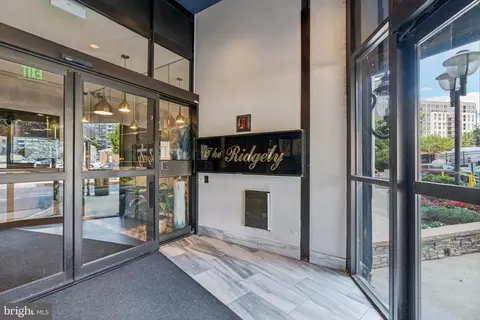 Entry Way - 205 E Joppa Rd #1507, Towson, MD 21286 photo 5 of 5