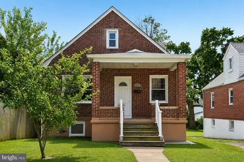 2917 Linganore Ave, Parkville, MD 21234