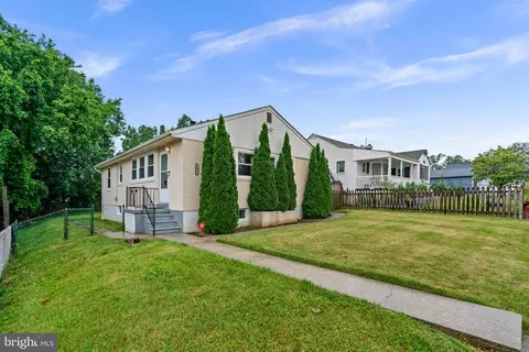 6417 Lehnert St, Woodlawn, MD 21207