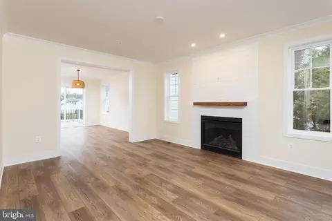 2905 Sparrows Point Rd, Sparrows Point, MD 21219 photo 14