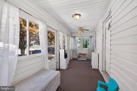 6 Avenal Rd, Essex, MD 21221 photo 32