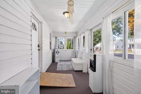 6 Avenal Rd, Essex, MD 21221 photo 31