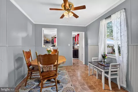6 Avenal Rd, Essex, MD 21221 photo 18