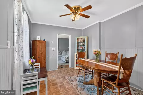 6 Avenal Rd, Essex, MD 21221 photo 19
