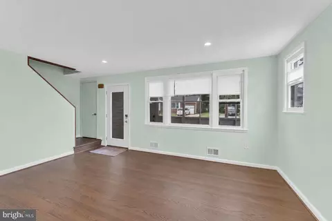 Entry Way - 1218 North Ave, Halethorpe, MD 21227 photo 1 of 5