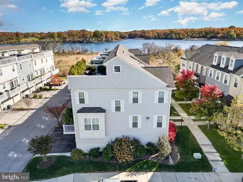 View/Area - 2069 Case Rd, Baltimore, MD 21222 photo 3 of 9