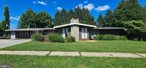 922 Academy Ave, Owings Mills, MD 21117