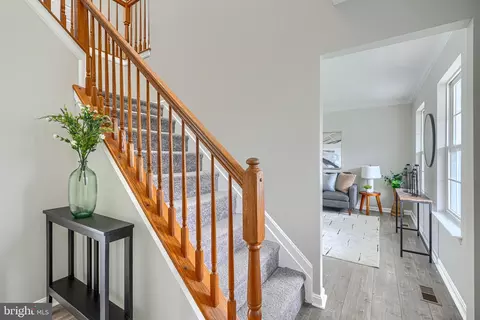 Entry Way - 4 Periwinkle Ct, Sparrows Point, MD 21219 photo 1 of 7