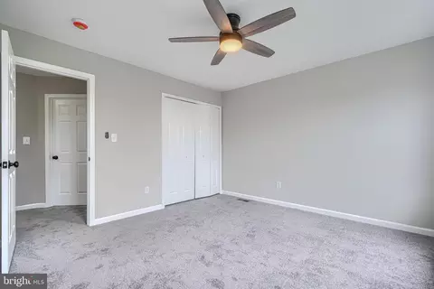 Entry Way - 4 Periwinkle Ct, Sparrows Point, MD 21219 photo 6 of 7