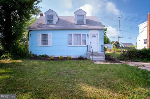 2218 Gaylawn Dr, Halethorpe, MD 21227