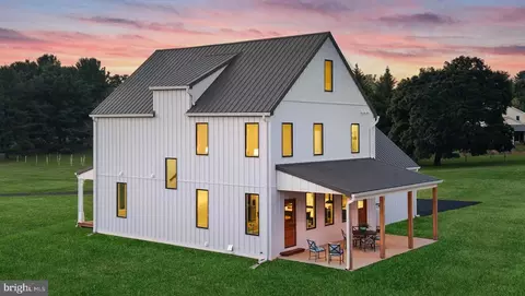 Exterior - 3319 Mount Carmel Rd, Upperco, MD 21155 photo 6 of 11