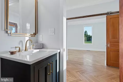Entry Way - 3319 Mount Carmel Rd, Upperco, MD 21155 photo 2 of 4
