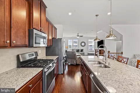 Kitchen - 613 Colindale, Middle River, MD 21220 photo 3 of 3