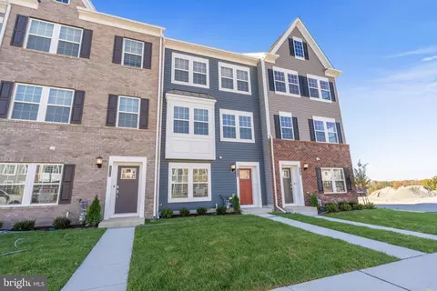 Exterior - 1822 Parham Way, Windsor Mill, MD 21244 photo 2 of 4
