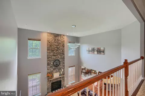 Entry Way - 10412 Windlass Run, Middle River, MD 21220 photo 10 of 16