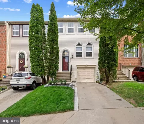 220 Persimmon Cir, Reisterstown, MD 21136