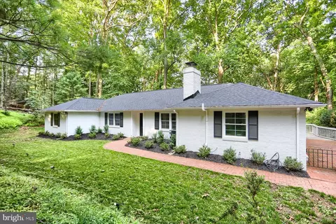 10902 Baronet Rd, Owings Mills, MD 21117