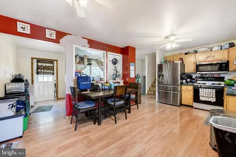 Entry Way - 2820 Ross Ave, Sparrows Point, MD 21219 photo 1 of 3