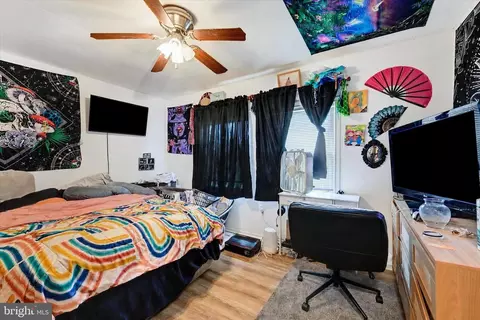 Bedroom - 2820 Ross Ave, Sparrows Point, MD 21219 photo 3 of 3