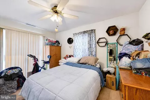 Bedroom - 2820 Ross Ave, Sparrows Point, MD 21219 photo 1 of 3